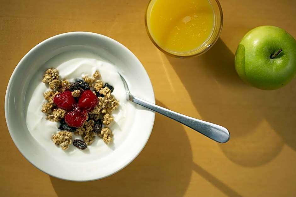 Holiday Inn Express Southampton - M27 J7 By IHG