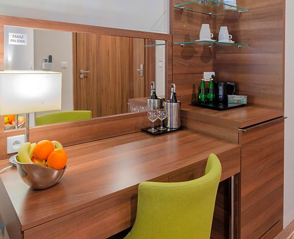 HolidayHomePL Aparthotel z balkonem przy plaży