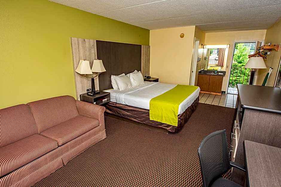 River Place Inn & Cabins