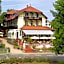 PARK VILLA zentral am Mittelrhein - Zimmer & Apartments