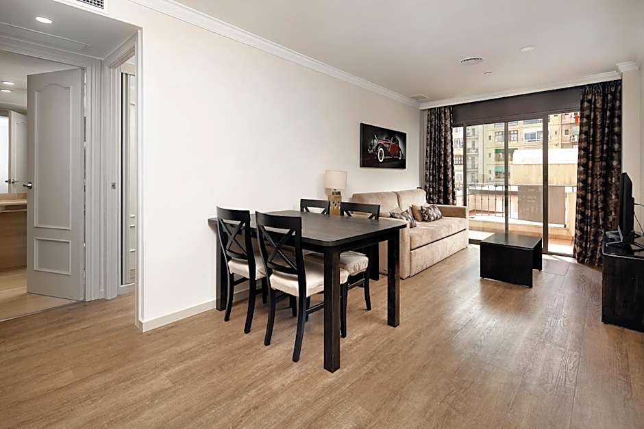 Apartaments-Hotel Hispanos 7 Suiza