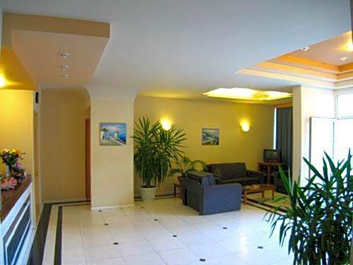 Creta Hotel