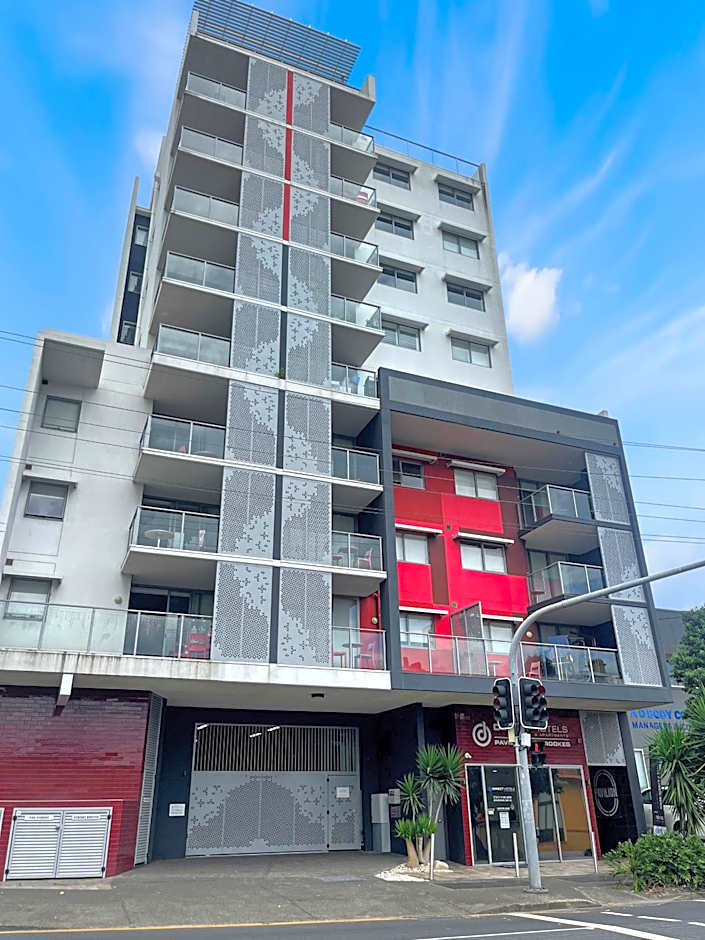 Direct Hotels Pavilion and Governor on Brookes Apartments