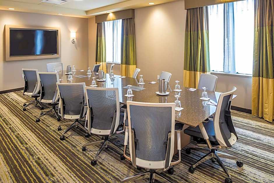 Best Western Plus Franciscan Square Inn & Suites - Steubenville