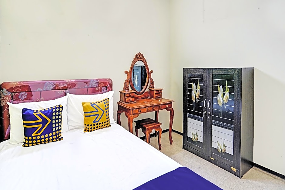 SPOT ON 91716 Kost Yy Syariah