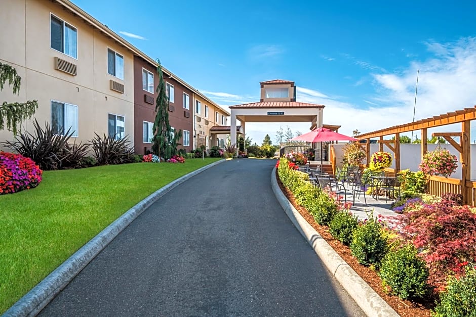 Red Lion Inn & Suites Sequim