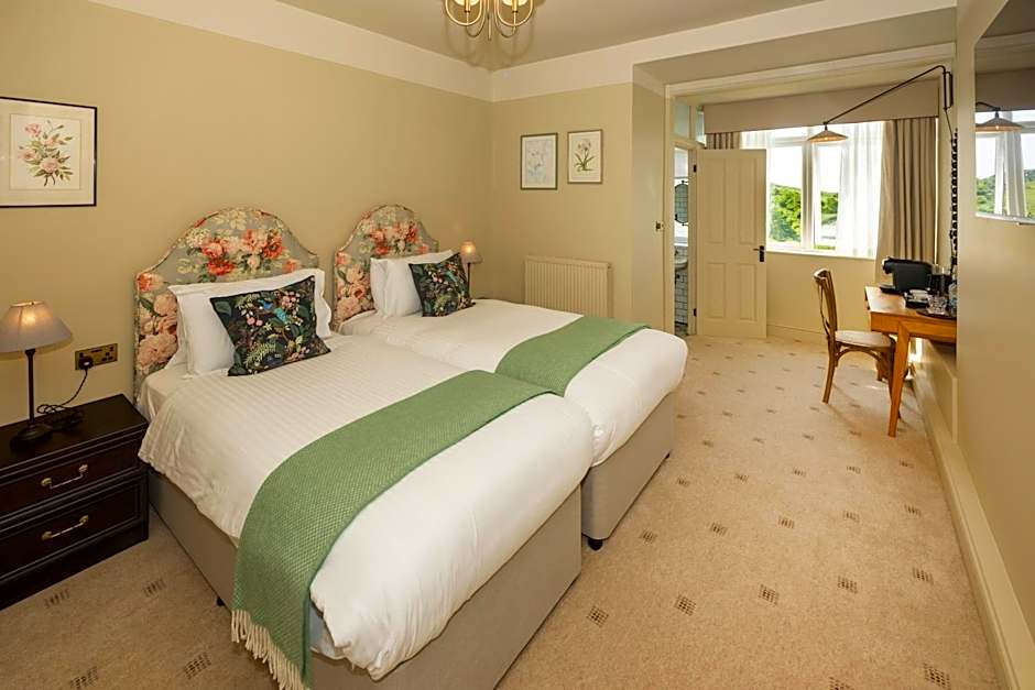 Eype's Mouth Country Hotel