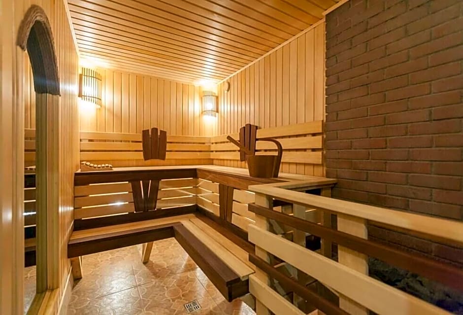 Salut Hotel Almaty