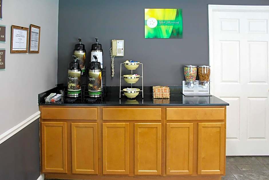 Quality Inn Crossville Near Cumberland Mountain State Park