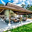 Villa Wantilan Putih