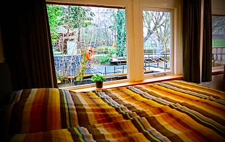 Deluxe Double Room with Bath