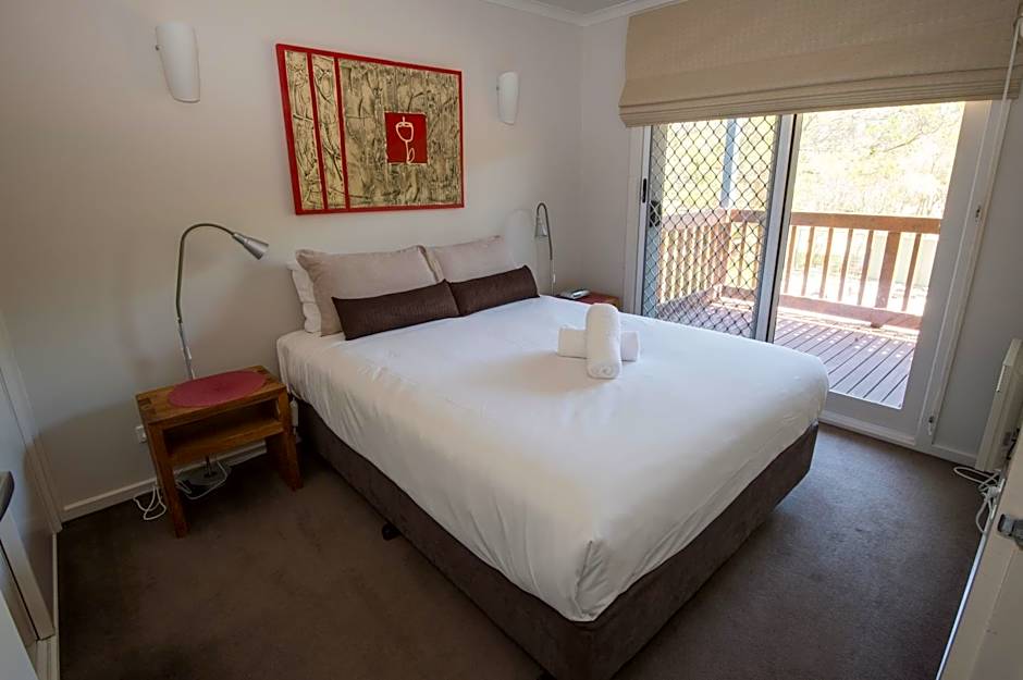 The Lakes Beachfront Holiday Park