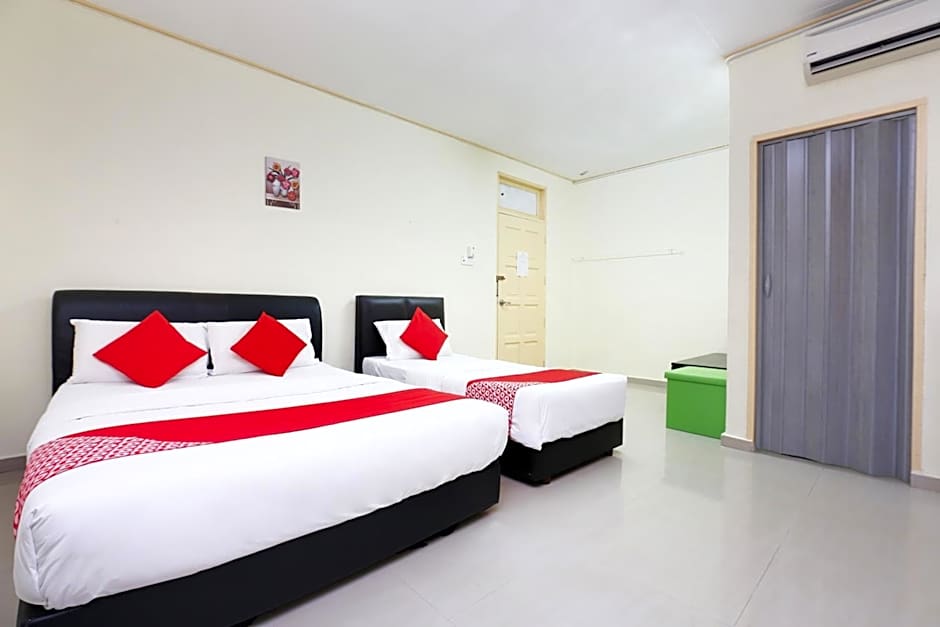 Hotel O Pelangi Marang