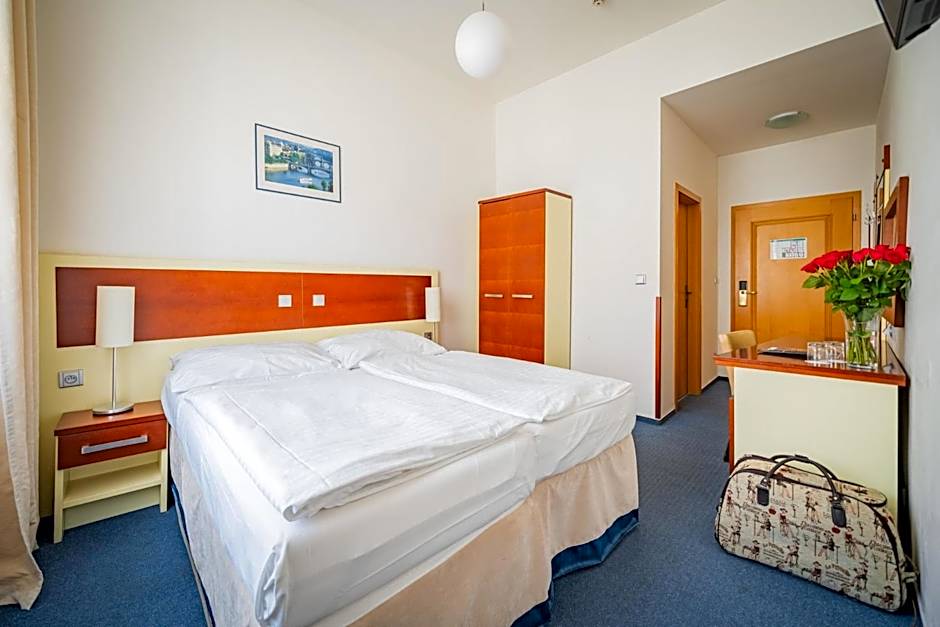 Hotel Atos