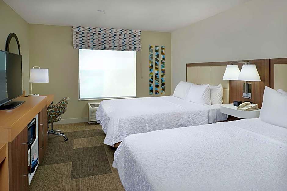 Hampton Inn By Hilton & Suites Rogers