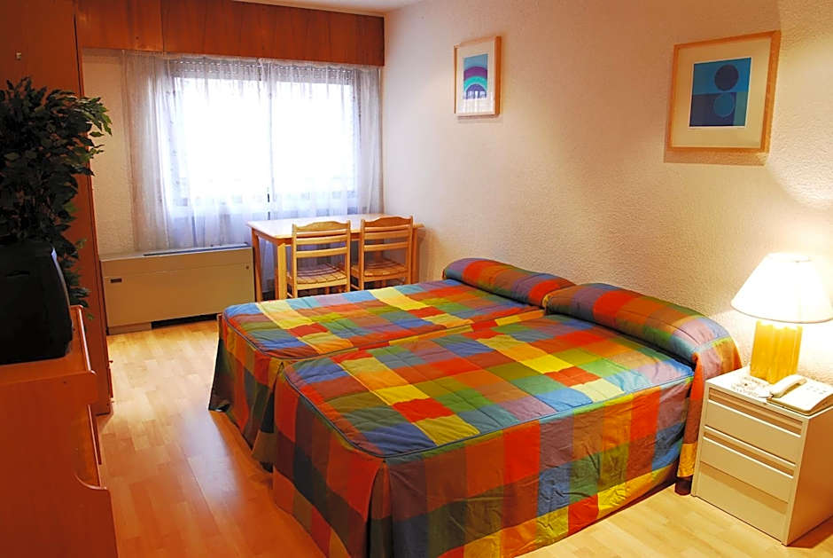 Apartamentos Goya 75