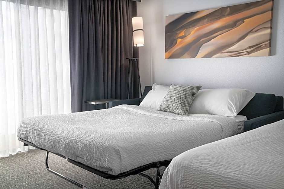 Courtyard by Marriott Pleasanton