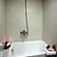 Notis Hotel