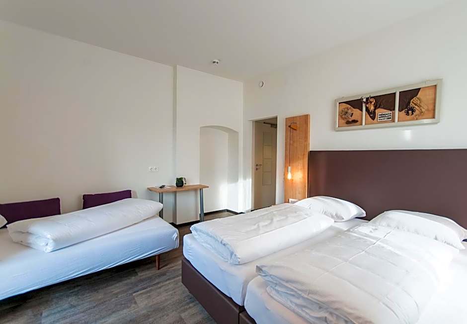 Pension Max SUMMERCARD INCLUDED