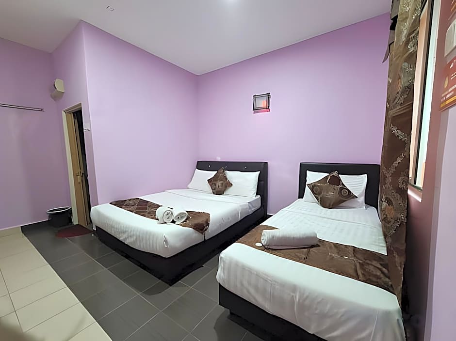 Hotel O Awan Biru Motel