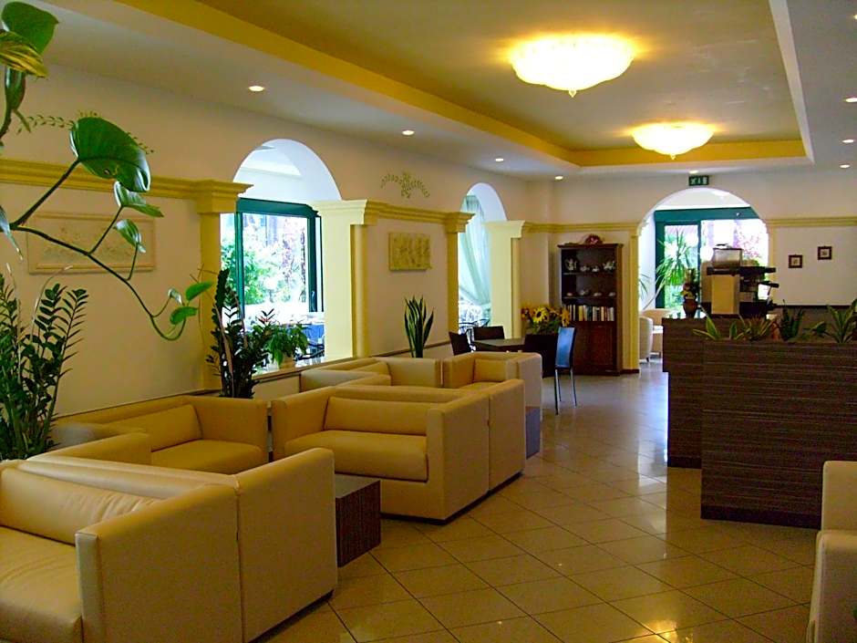 Hotel Boccaccio-free parking-