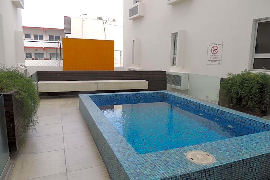 Nu Hotel