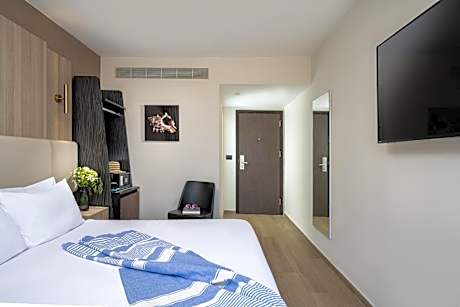 Double Room with Spa Bath