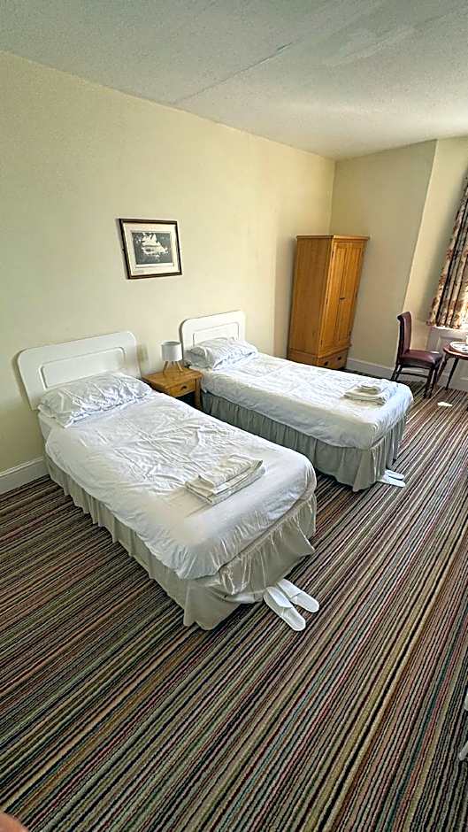 New Birchfield Hotel