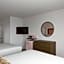 Pink Champagne Boutique Motel
