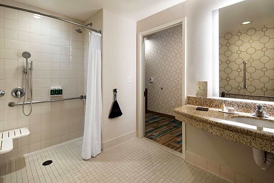 Courtyard by Marriott Santa Barbara Goleta
