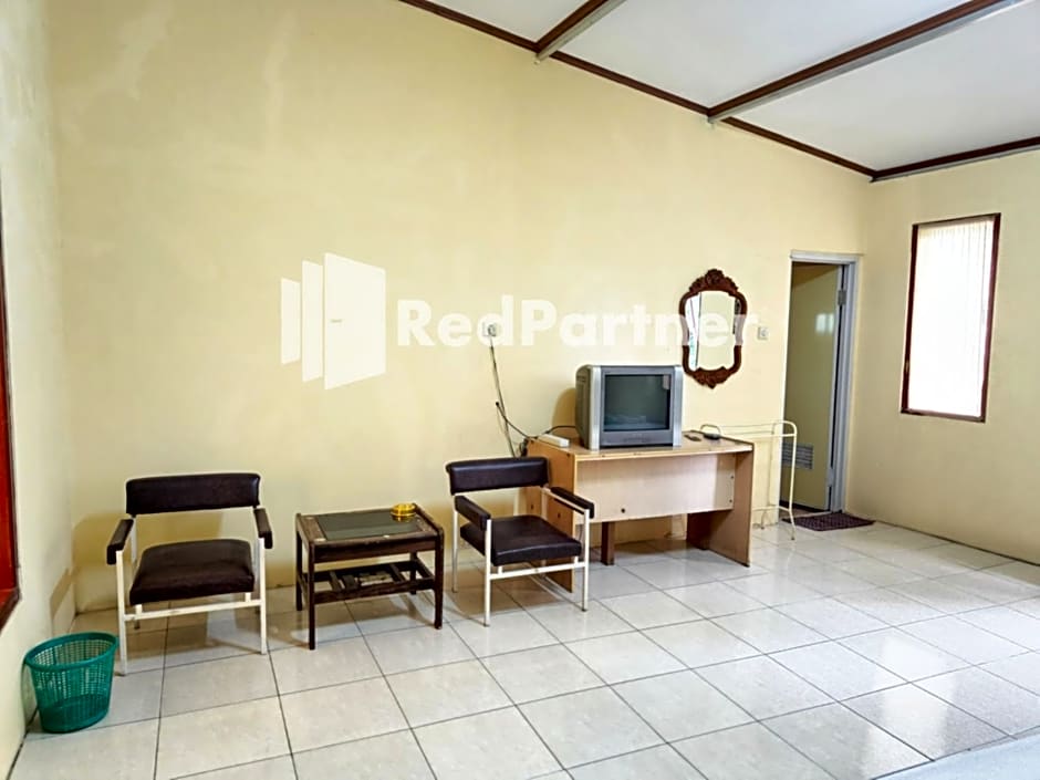 Hotel Anita Baturaden Mitra RedDoorz