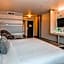 The Rushmore Hotel & Suites; BW Premier Collection