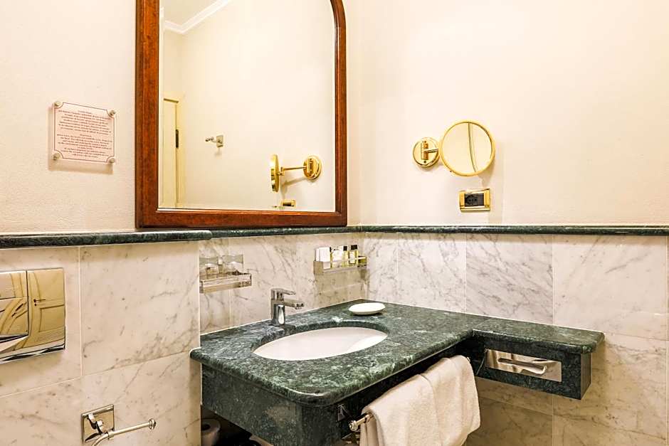 Art Hotel Commercianti