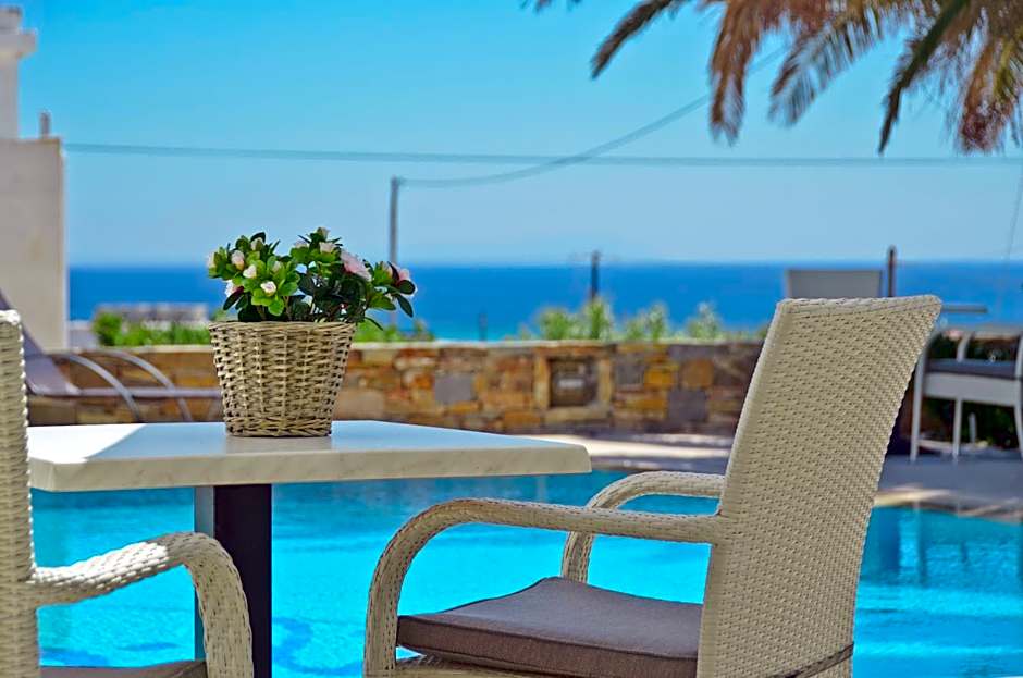 Dilino Hotel Studios