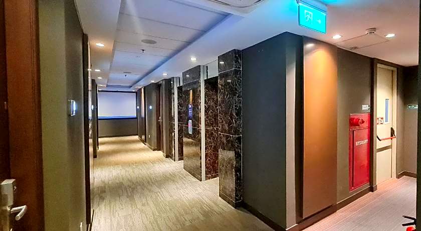 FOX Lite Grogol Jakarta