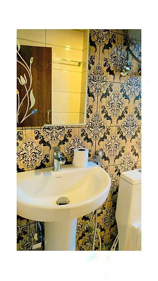 Hotel Saima – Srinagar, PA