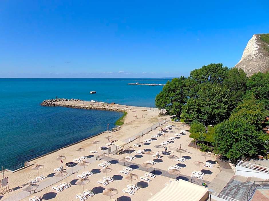 Royal Grand Hotel and Spa - All Inclusive and Free beach accsess