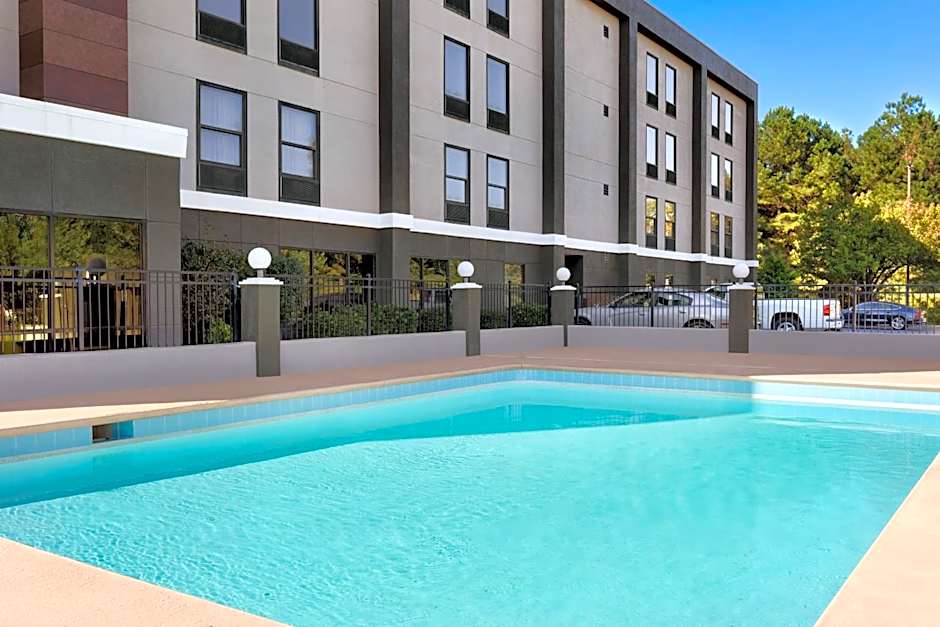 La Quinta Inn & Suites by Wyndham Selma/Smithfield I-95