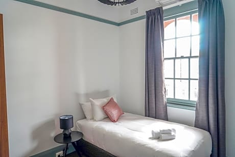 Single Room with Shared Bathroom