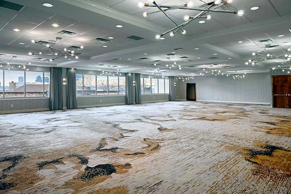 Sheraton Louisville Riverside Hotel