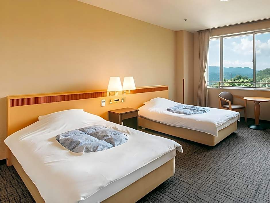 KAMENOI HOTEL TONDABAYASHI
