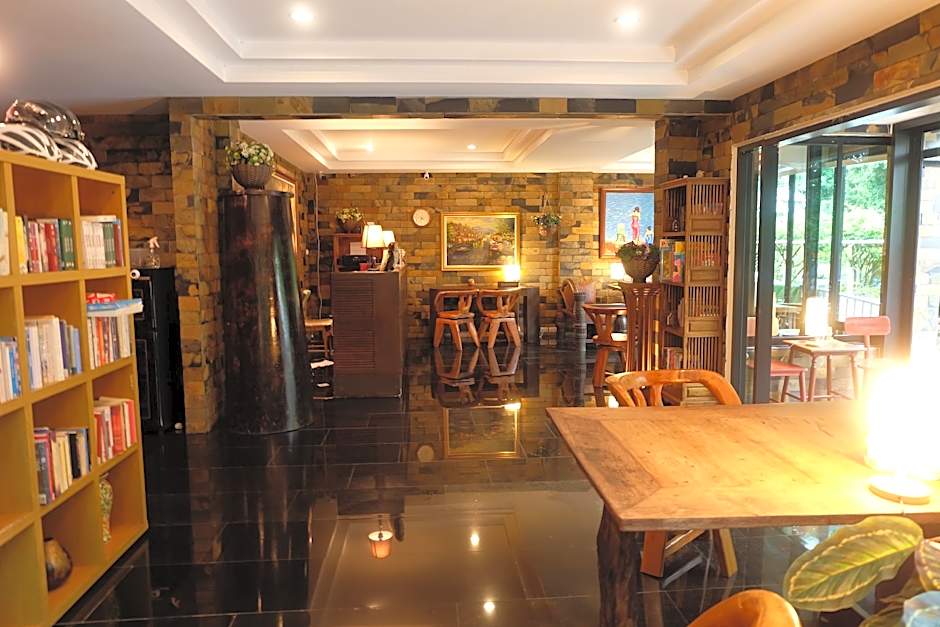 Namtok Sarika Resotel