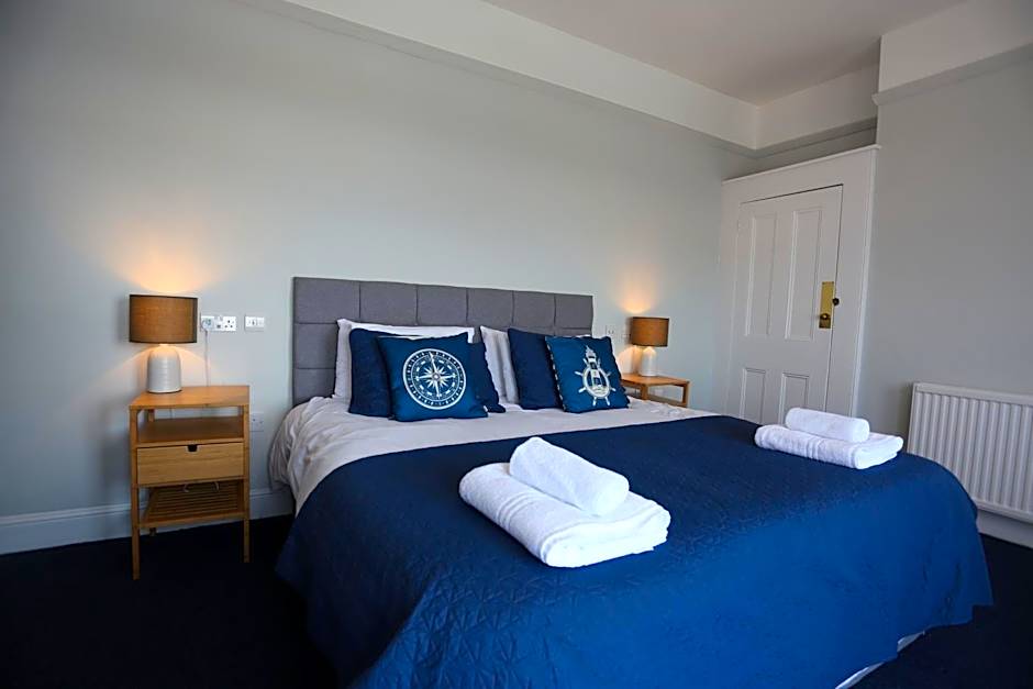 Royal Temple Yacht Club