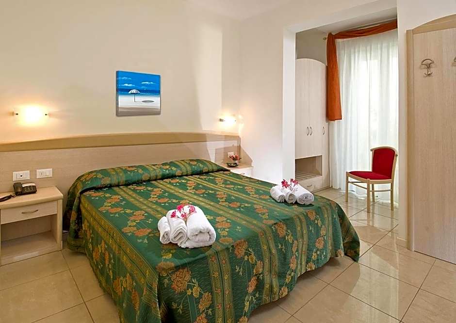 Hotel Ada
