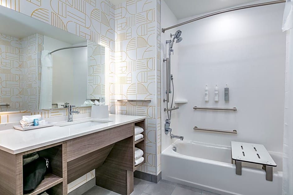 Home2 Suites by Hilton Huntsville, TX