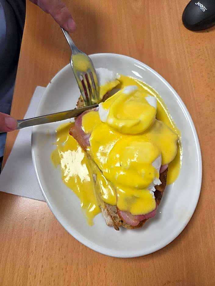 The Old Schoolhouse Hotel