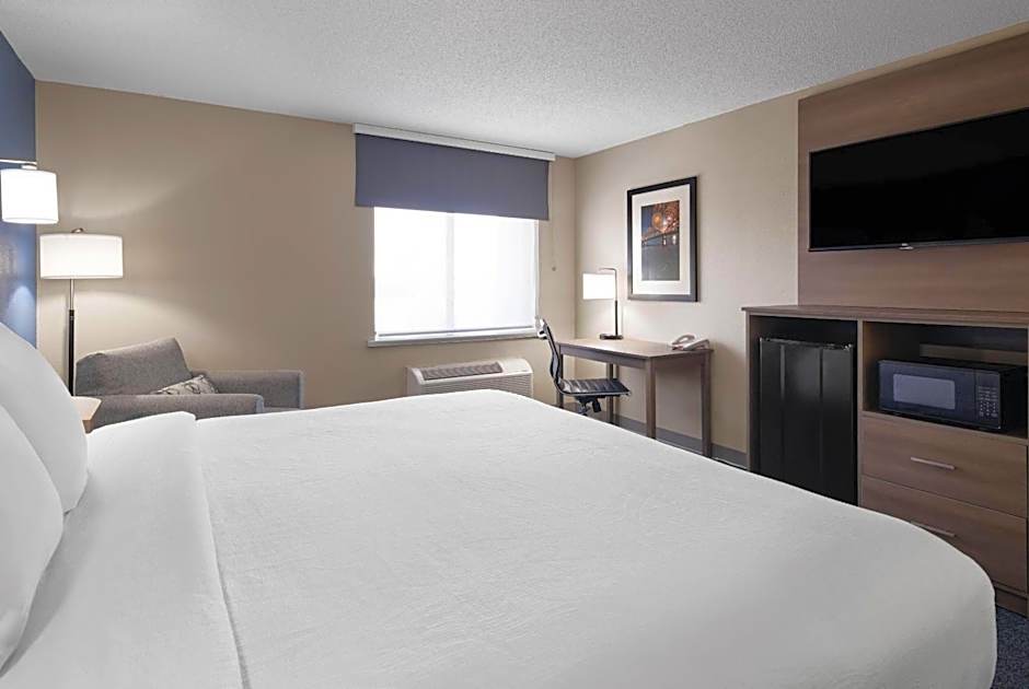 Baymont by Wyndham Davenport