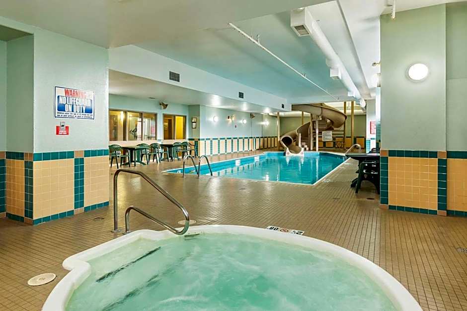 Comfort Inn & Suites Salmon Arm