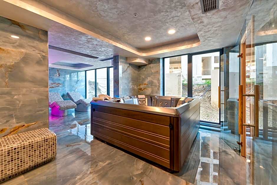 Golden Panorama Spa & Wellness