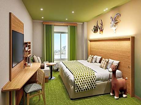 Family Room - Non-Smoking